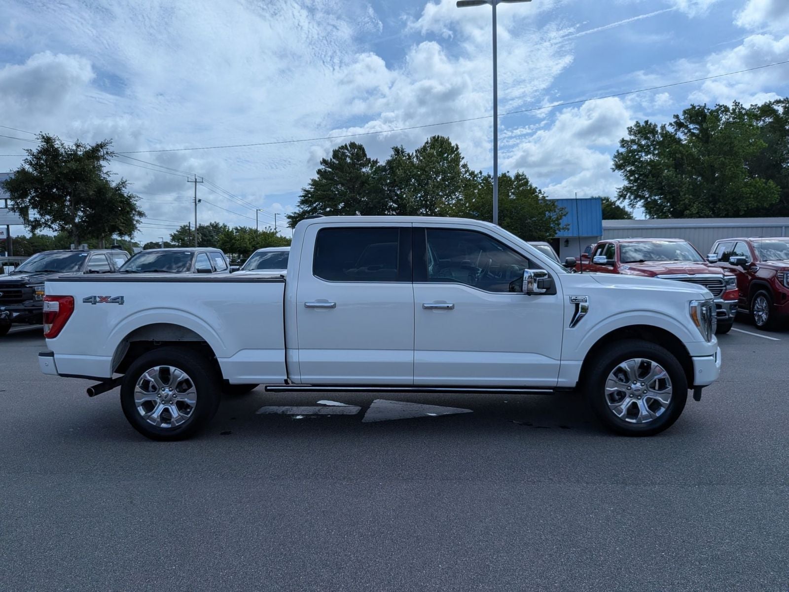 2022 Ford F-150 Platinum
