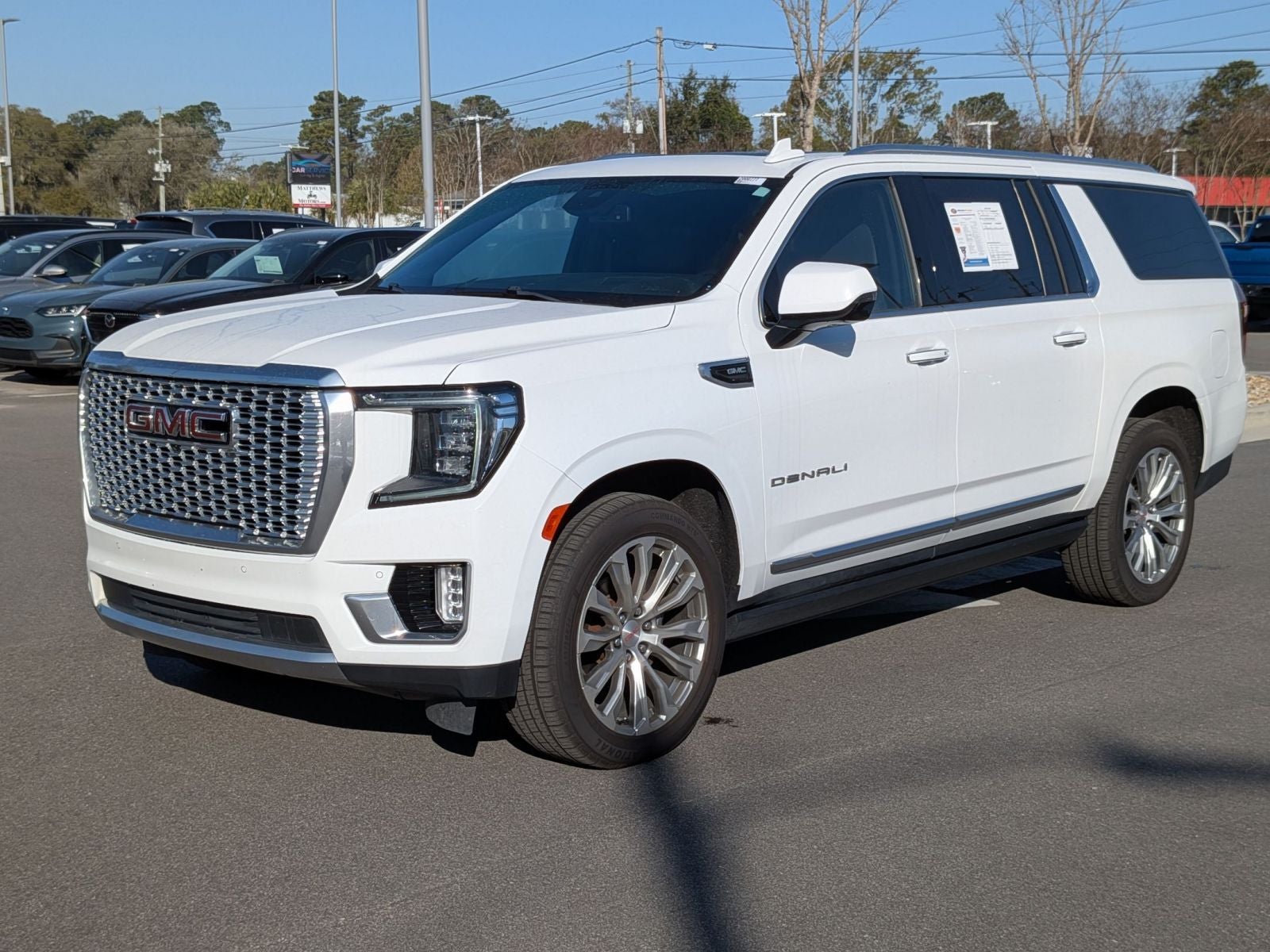 2023 GMC Yukon XL Denali