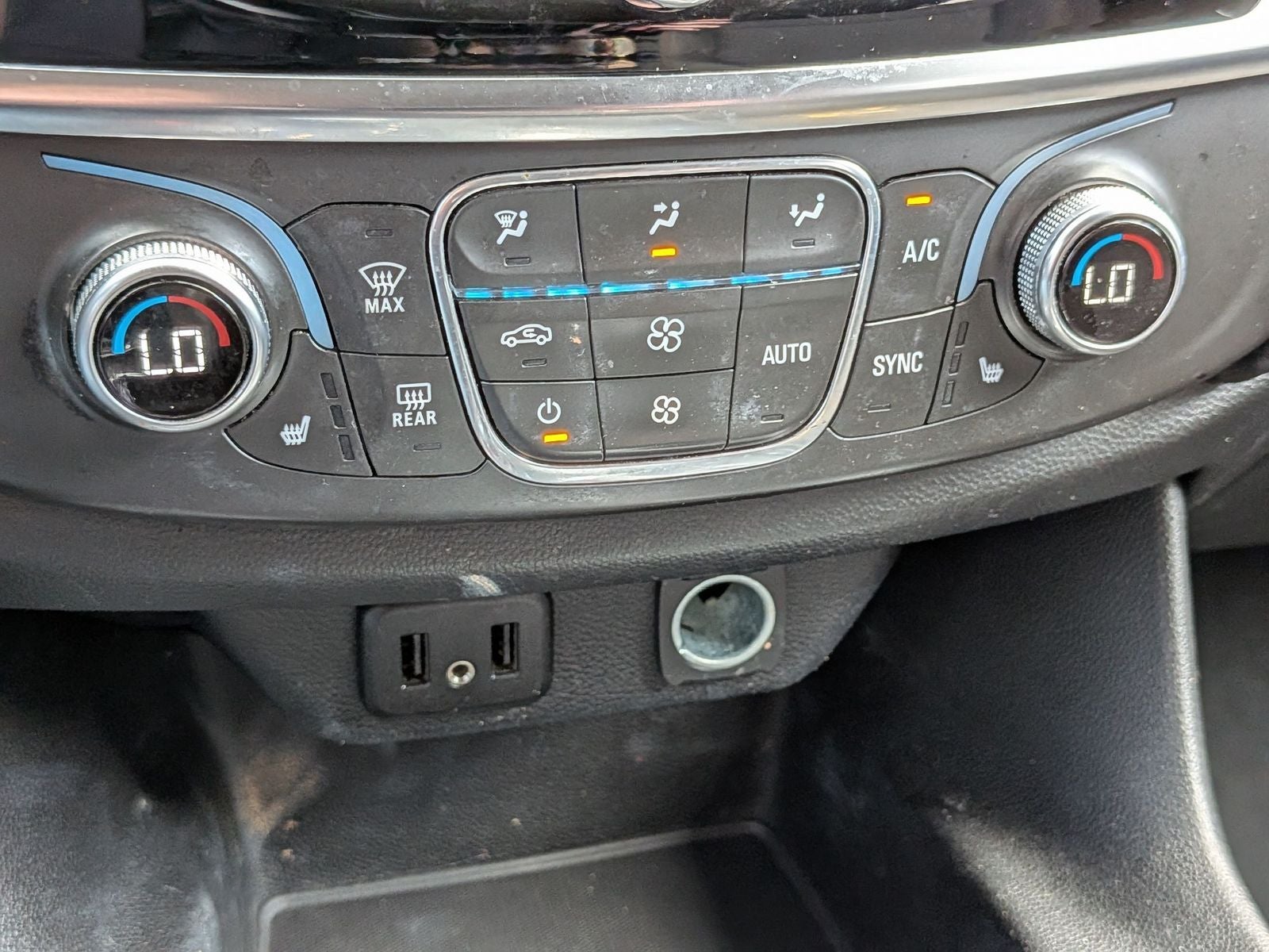 2019 Chevrolet Traverse LT Cloth w/1LT