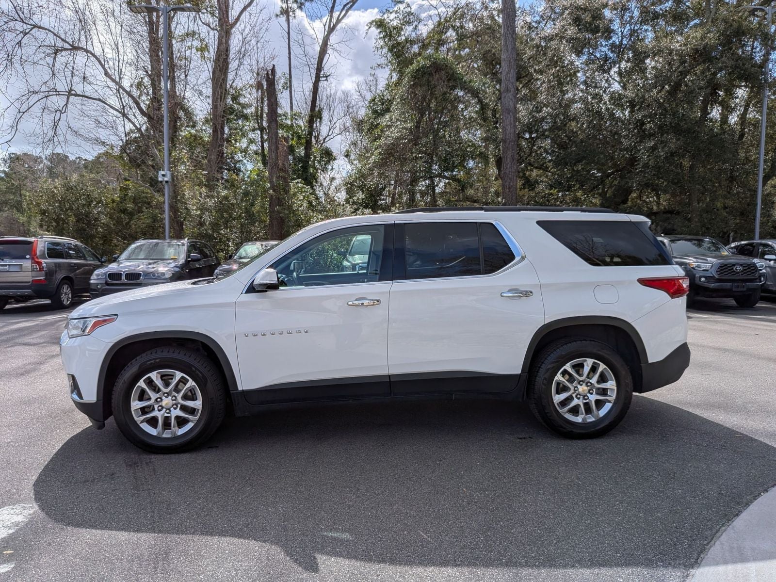 2019 Chevrolet Traverse LT Cloth w/1LT
