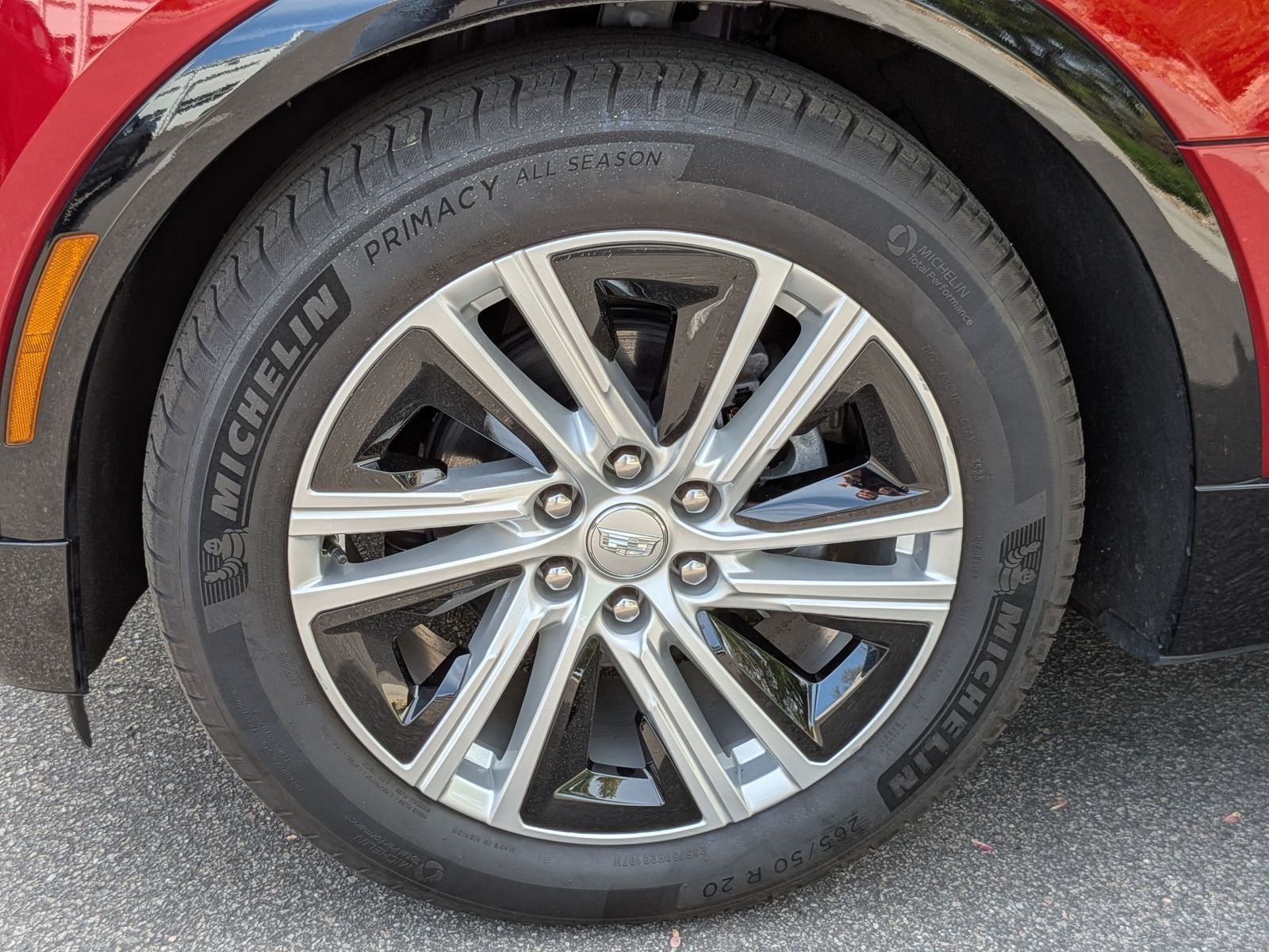 2024 Cadillac LYRIQ Tech