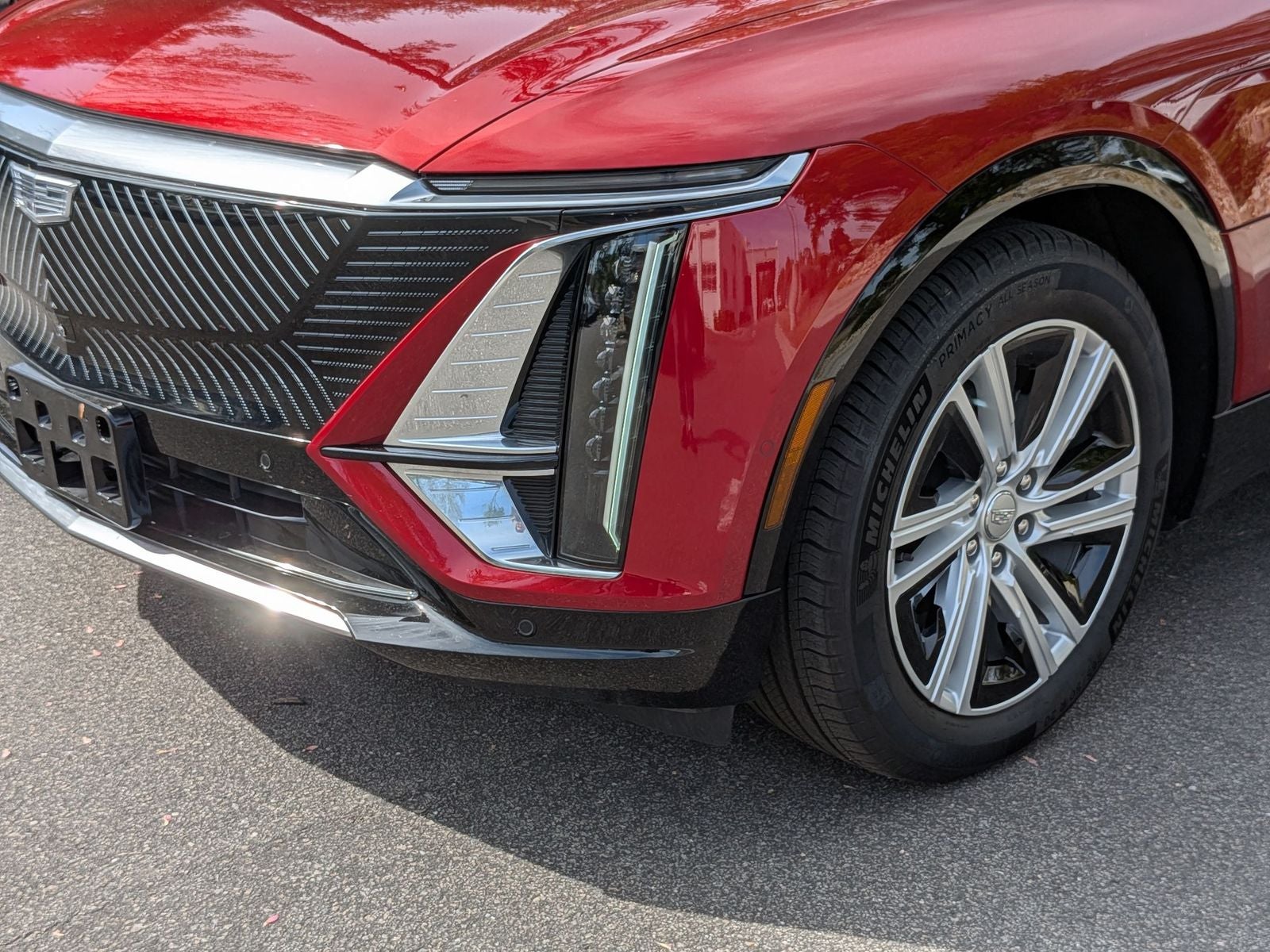 2024 Cadillac LYRIQ Tech