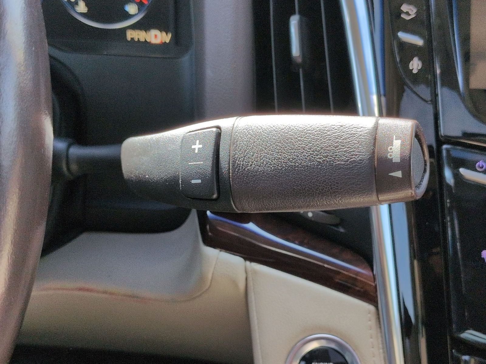 2015 Cadillac Escalade Luxury