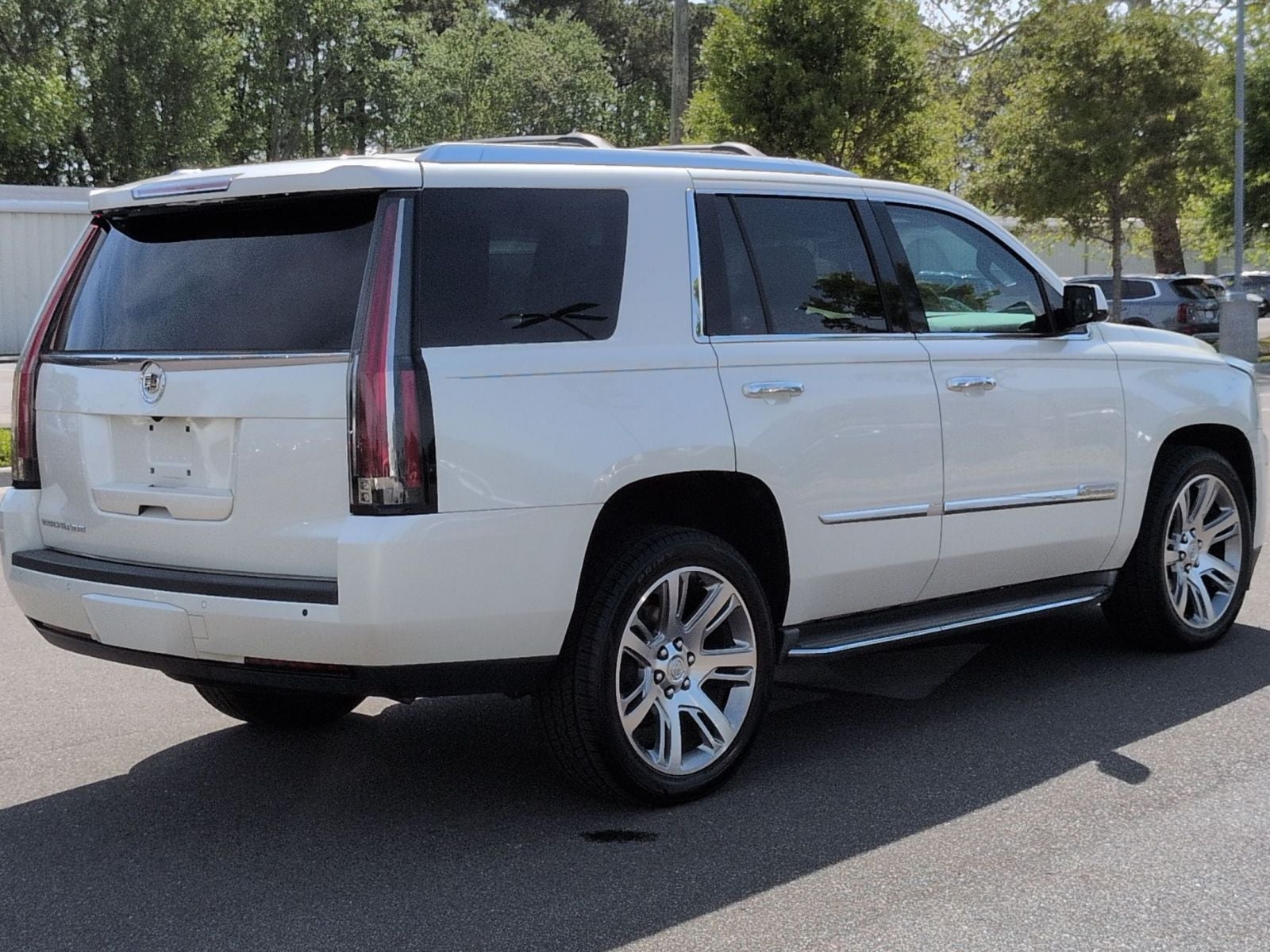 2015 Cadillac Escalade Luxury