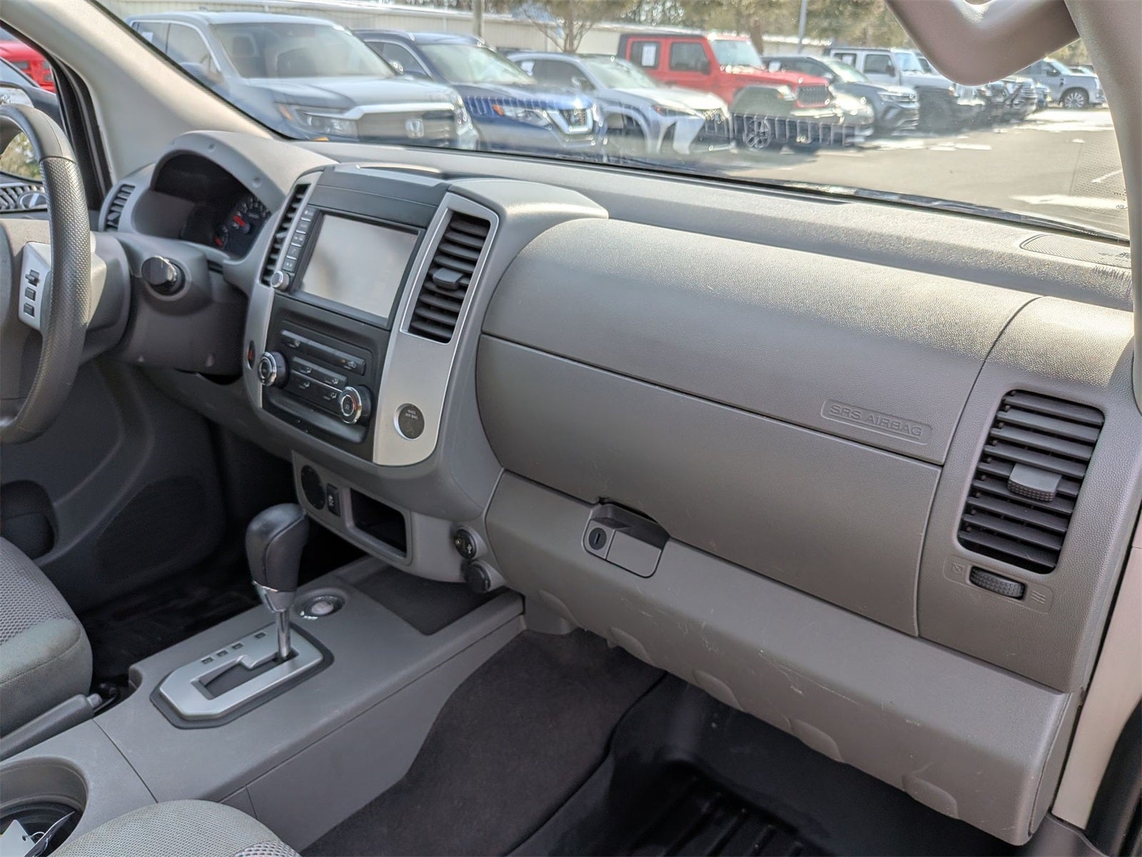 2020 Nissan Frontier SV