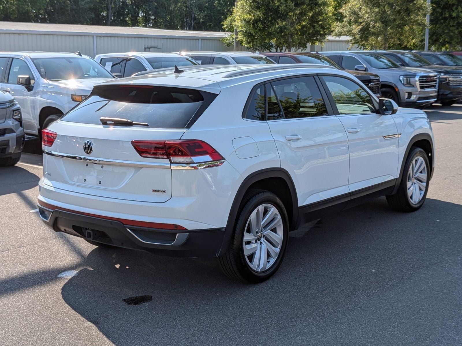 2022 Volkswagen Atlas Cross Sport 3.6L V6 SE w/Technology