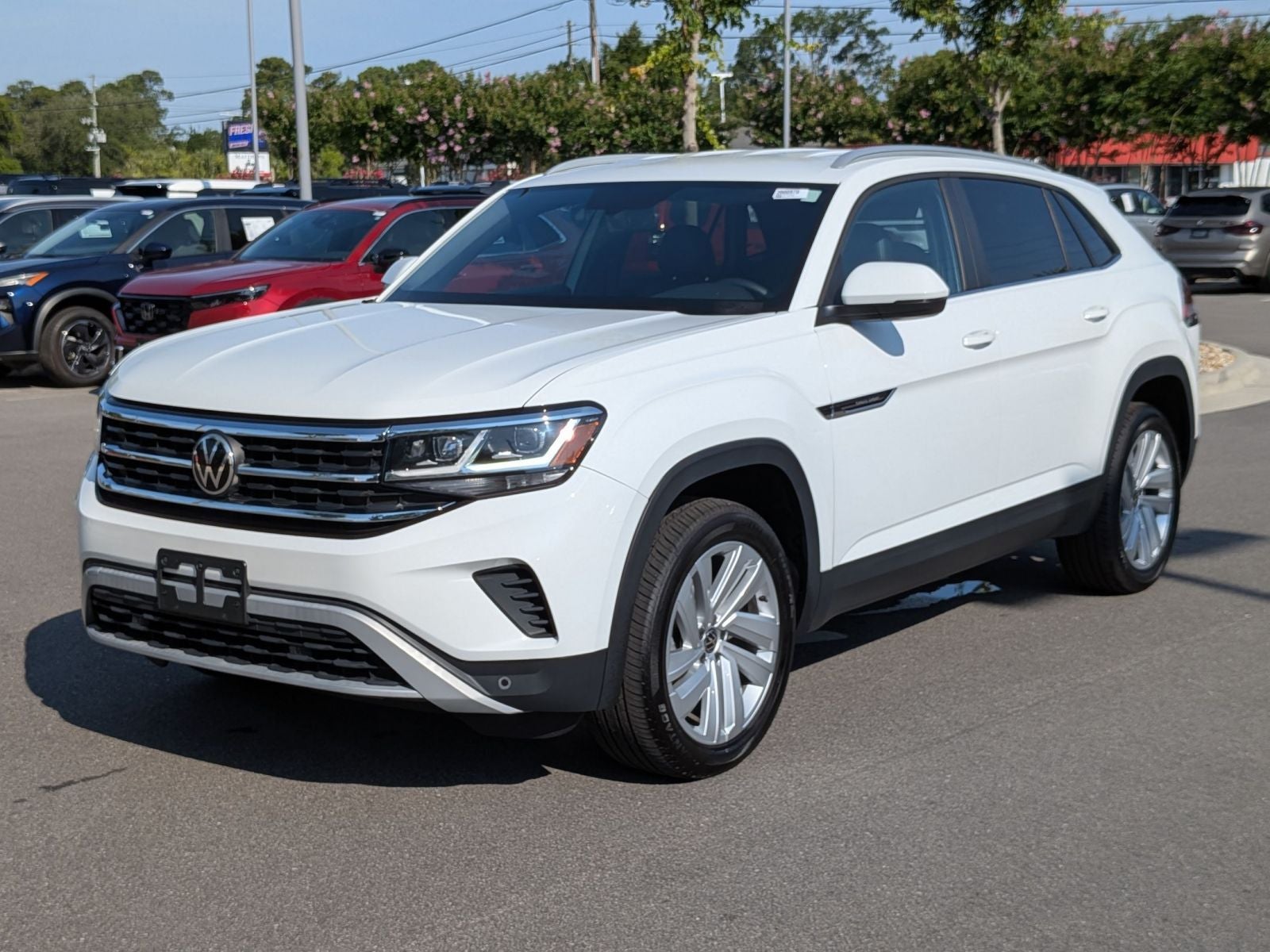2022 Volkswagen Atlas Cross Sport 3.6L V6 SE w/Technology