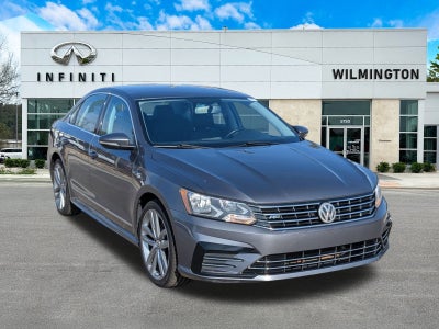 2017 Volkswagen Passat 1.8T R-Line