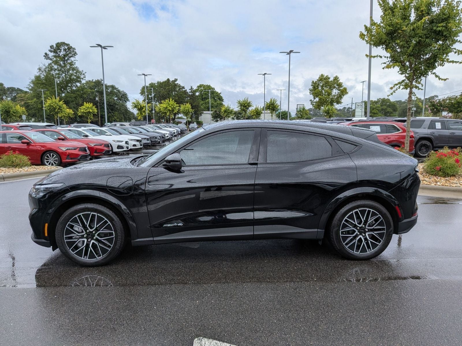 2025 Ford Mustang Mach-E Premium