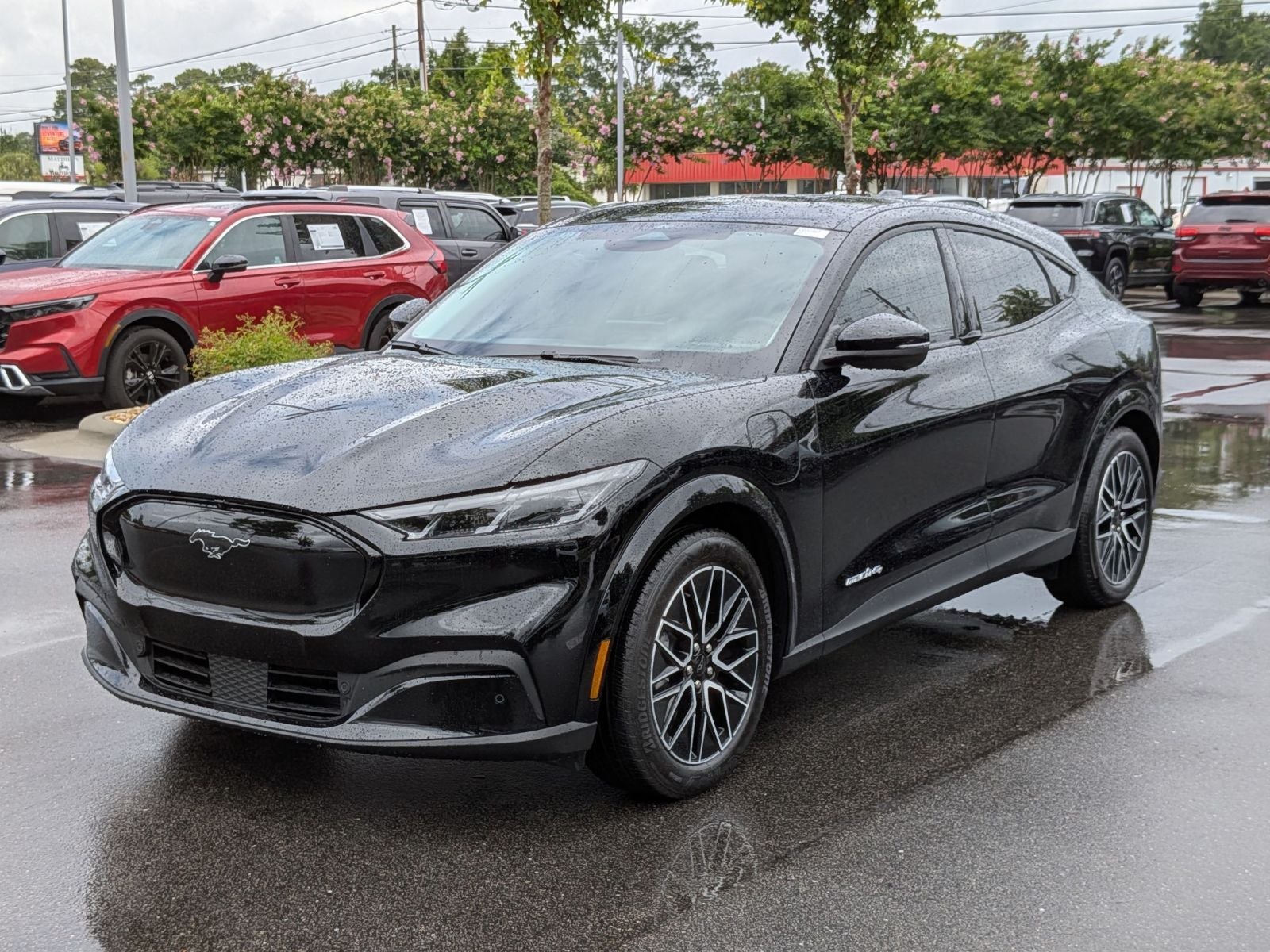 2025 Ford Mustang Mach-E Premium
