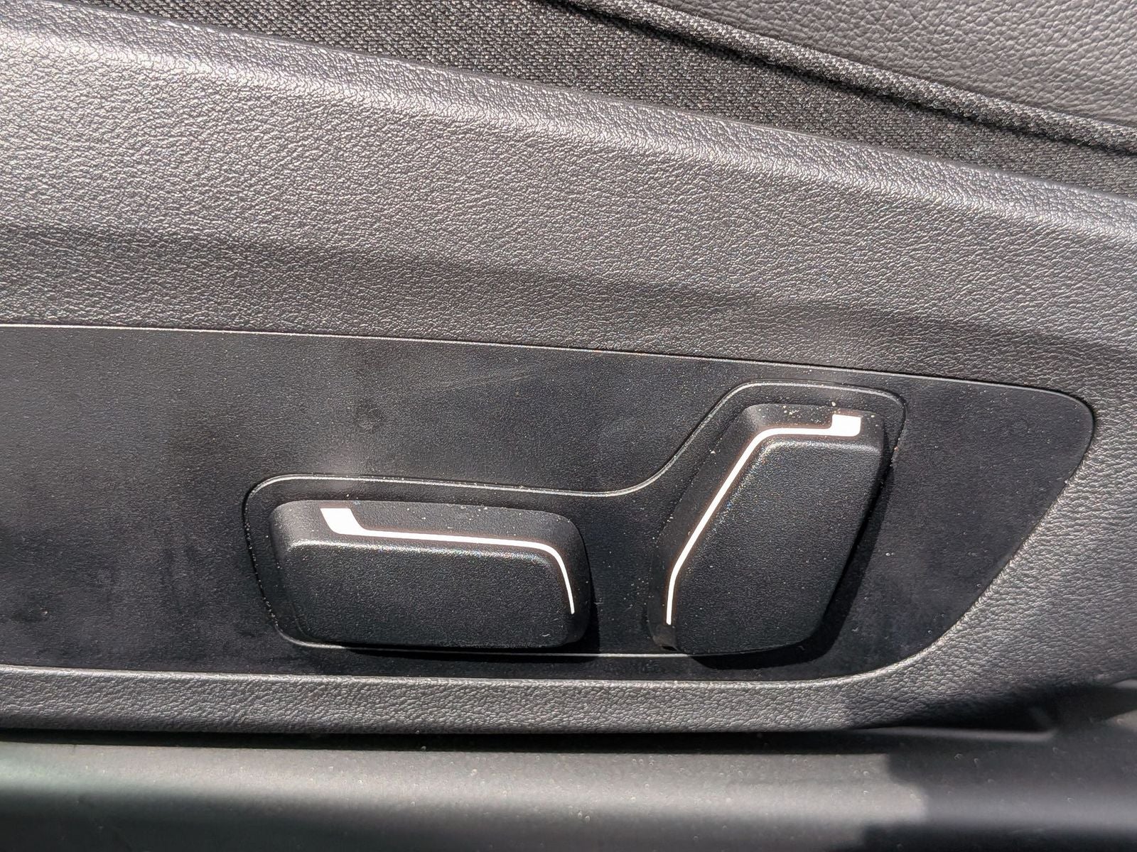 2025 BMW 2 Series 230i xDrive