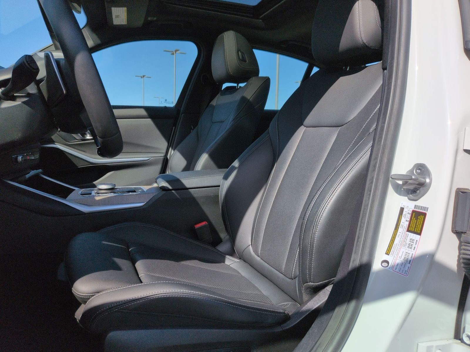 2025 BMW 3 Series 330i