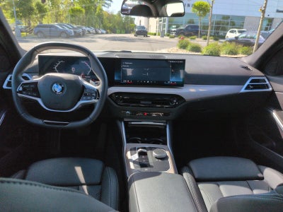 2025 BMW 3 Series 330i