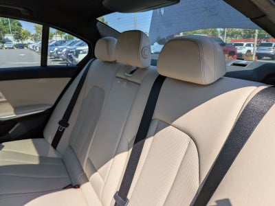 2023 BMW 3 Series 330i xDrive