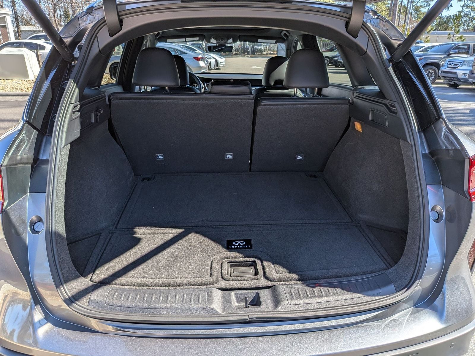 2023 INFINITI QX50 SPORT