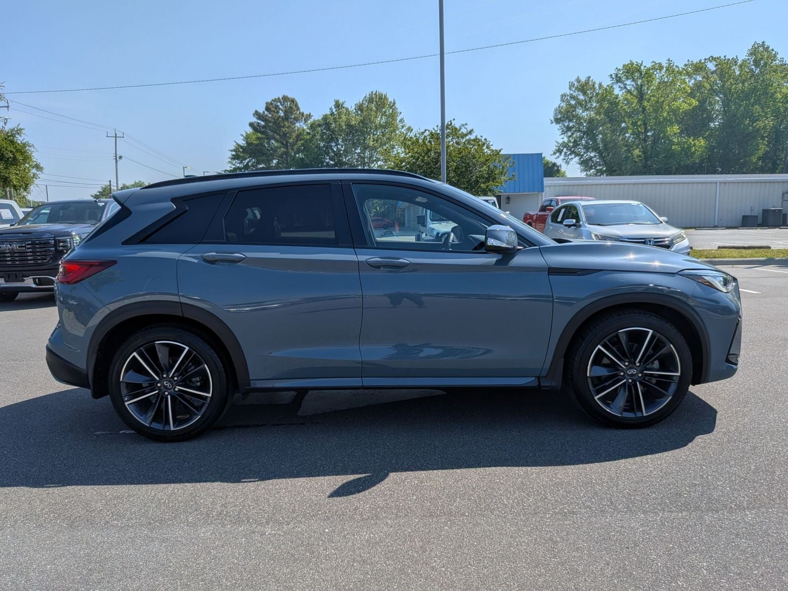 2025 INFINITI QX50 SPORT