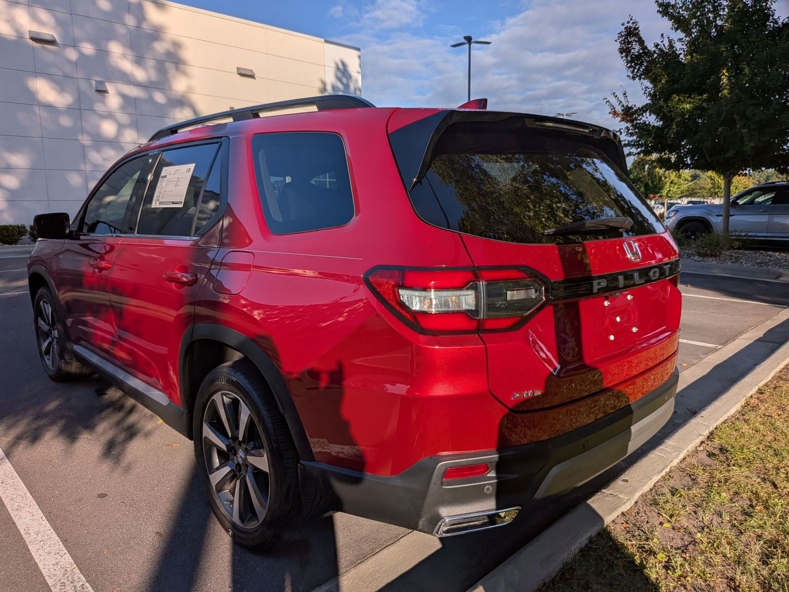2025 Honda Pilot Touring
