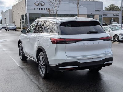 2026 INFINITI QX60 LUXE