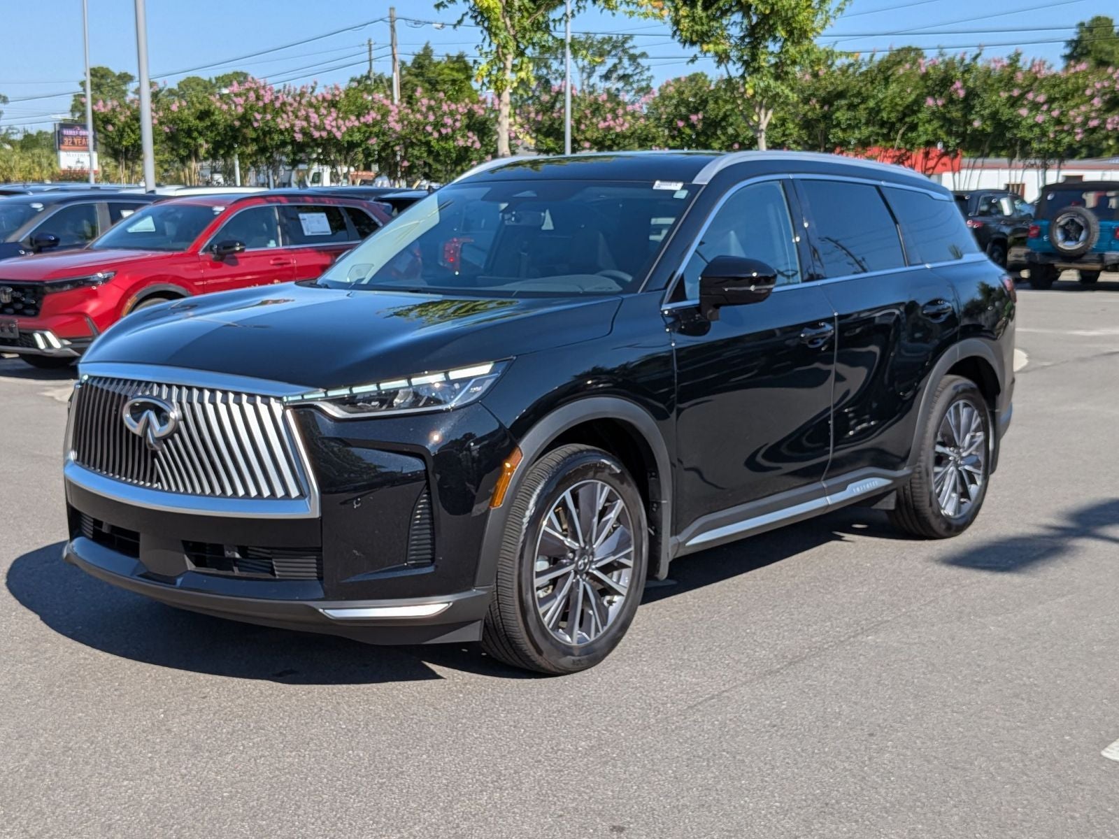 2026 INFINITI QX60 LUXE