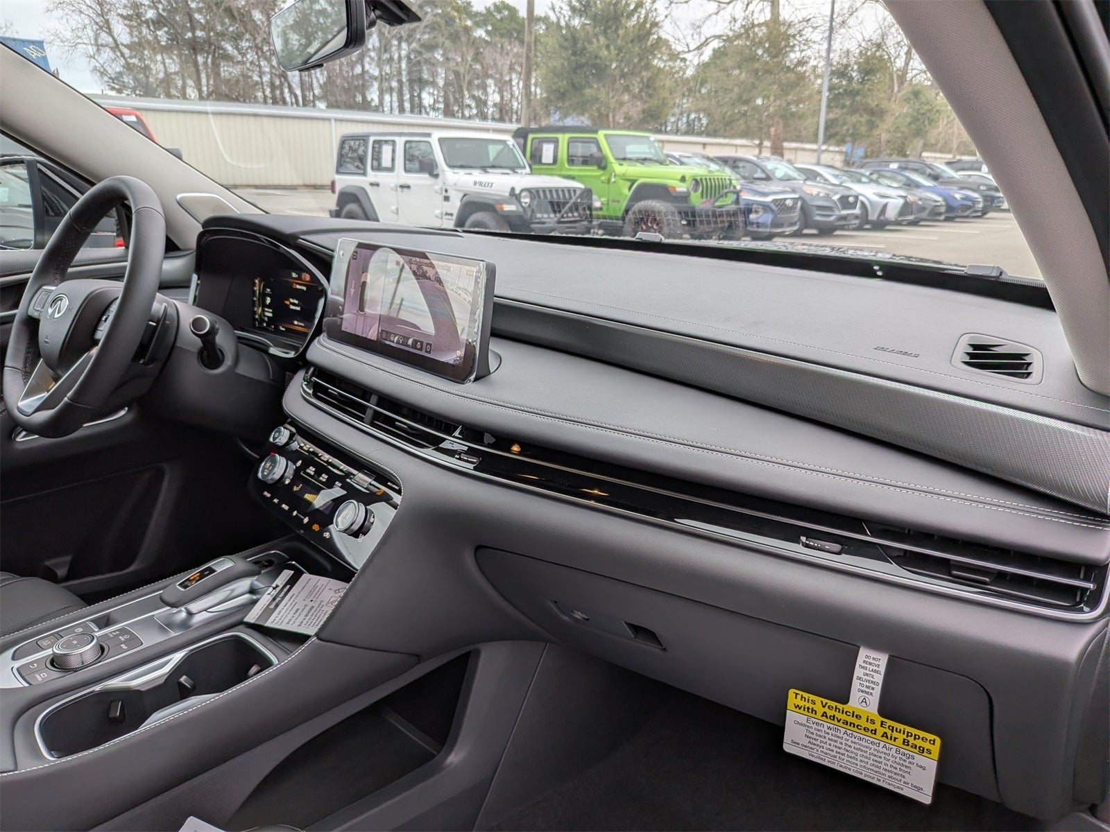 2026 INFINITI QX60 LUXE