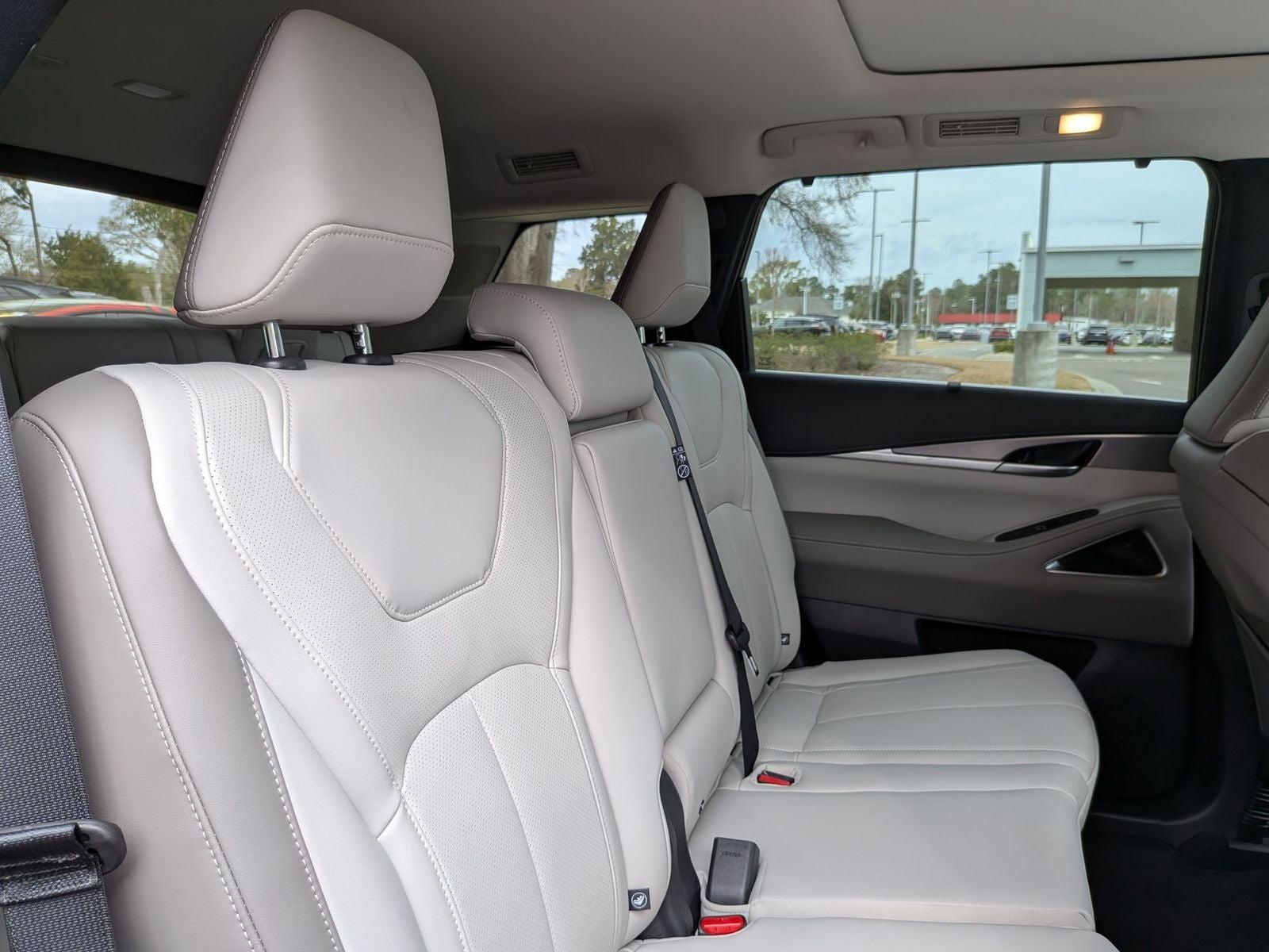 2026 INFINITI QX60 LUXE