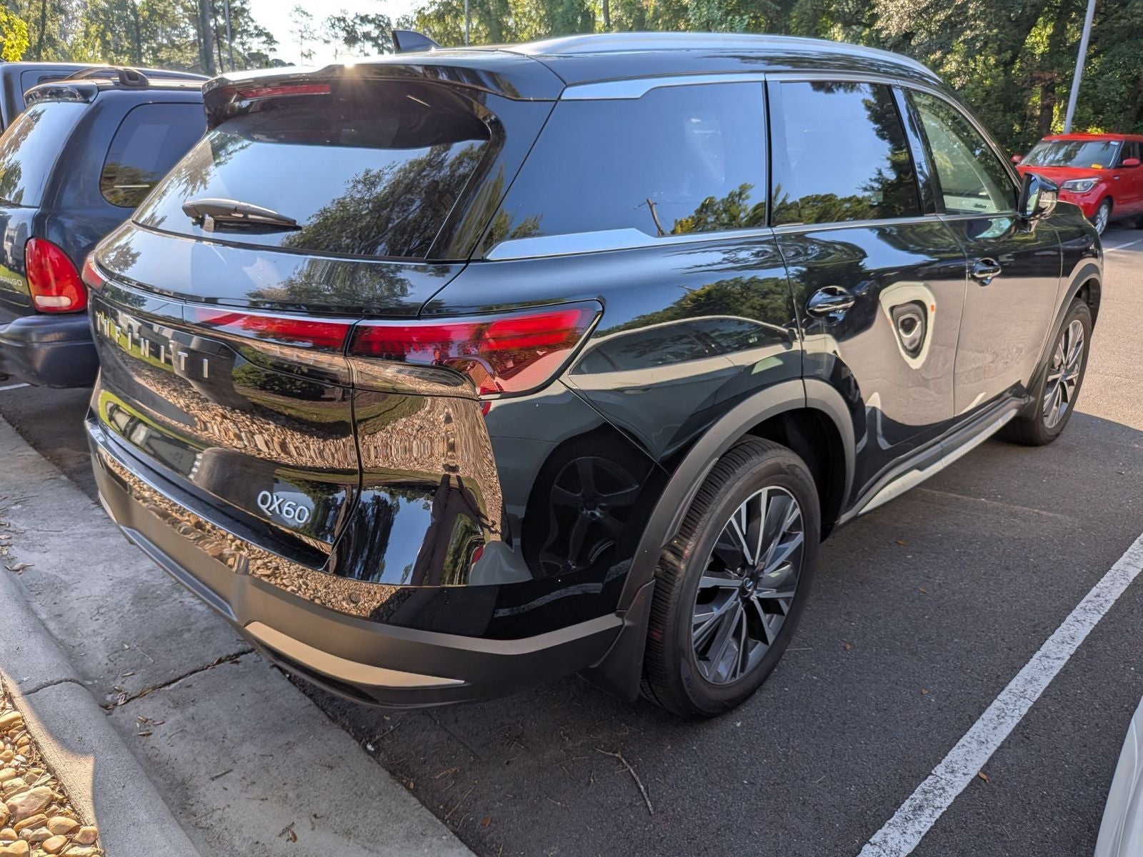 2026 INFINITI QX60 LUXE