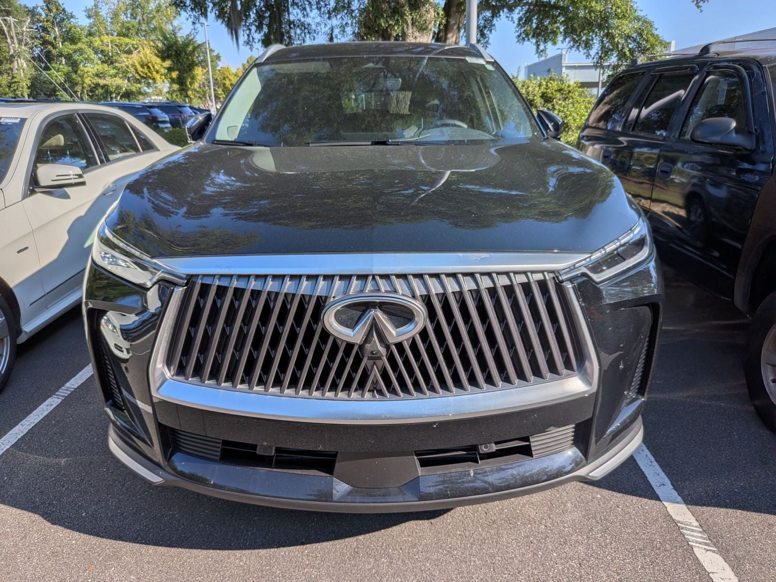 2026 INFINITI QX60 LUXE