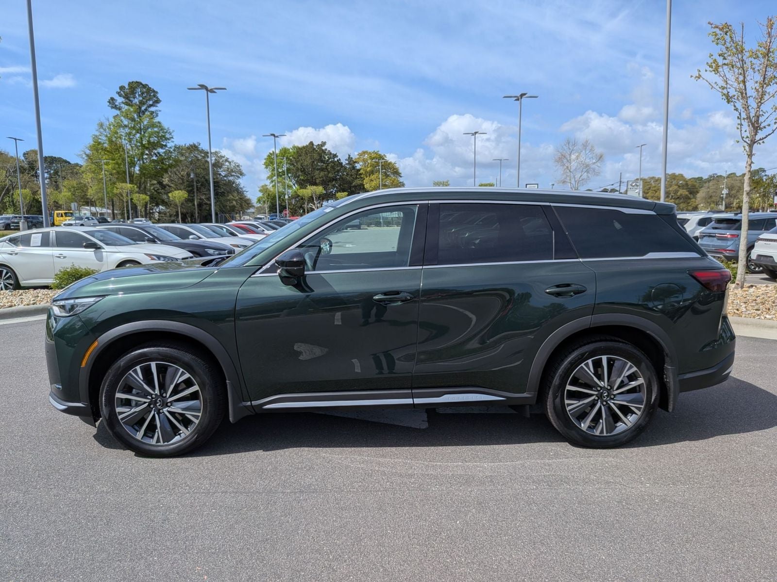 2026 INFINITI QX60 LUXE