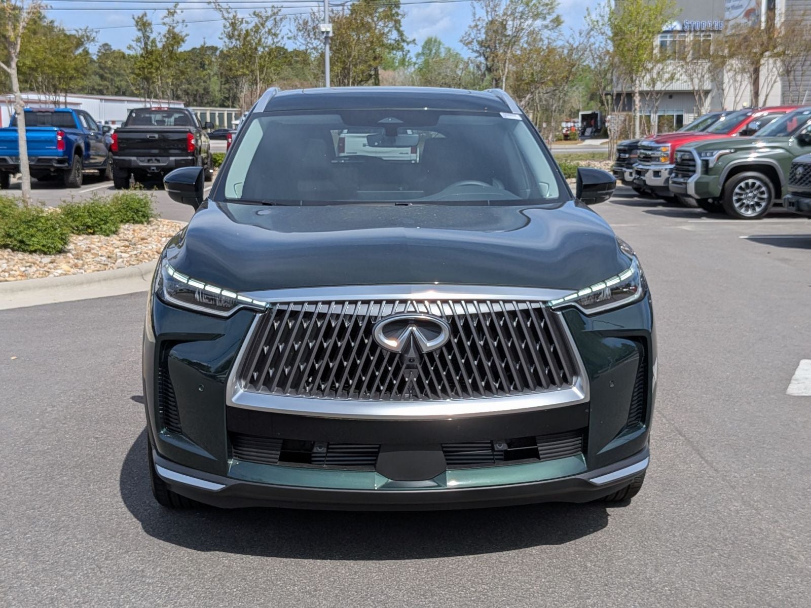 2026 INFINITI QX60 LUXE