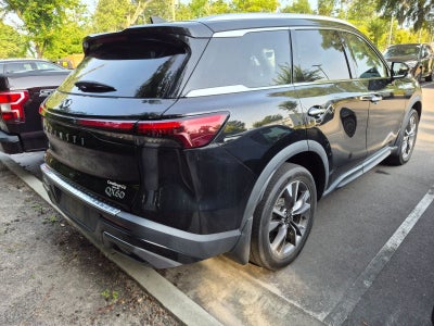 2022 INFINITI QX60 LUXE