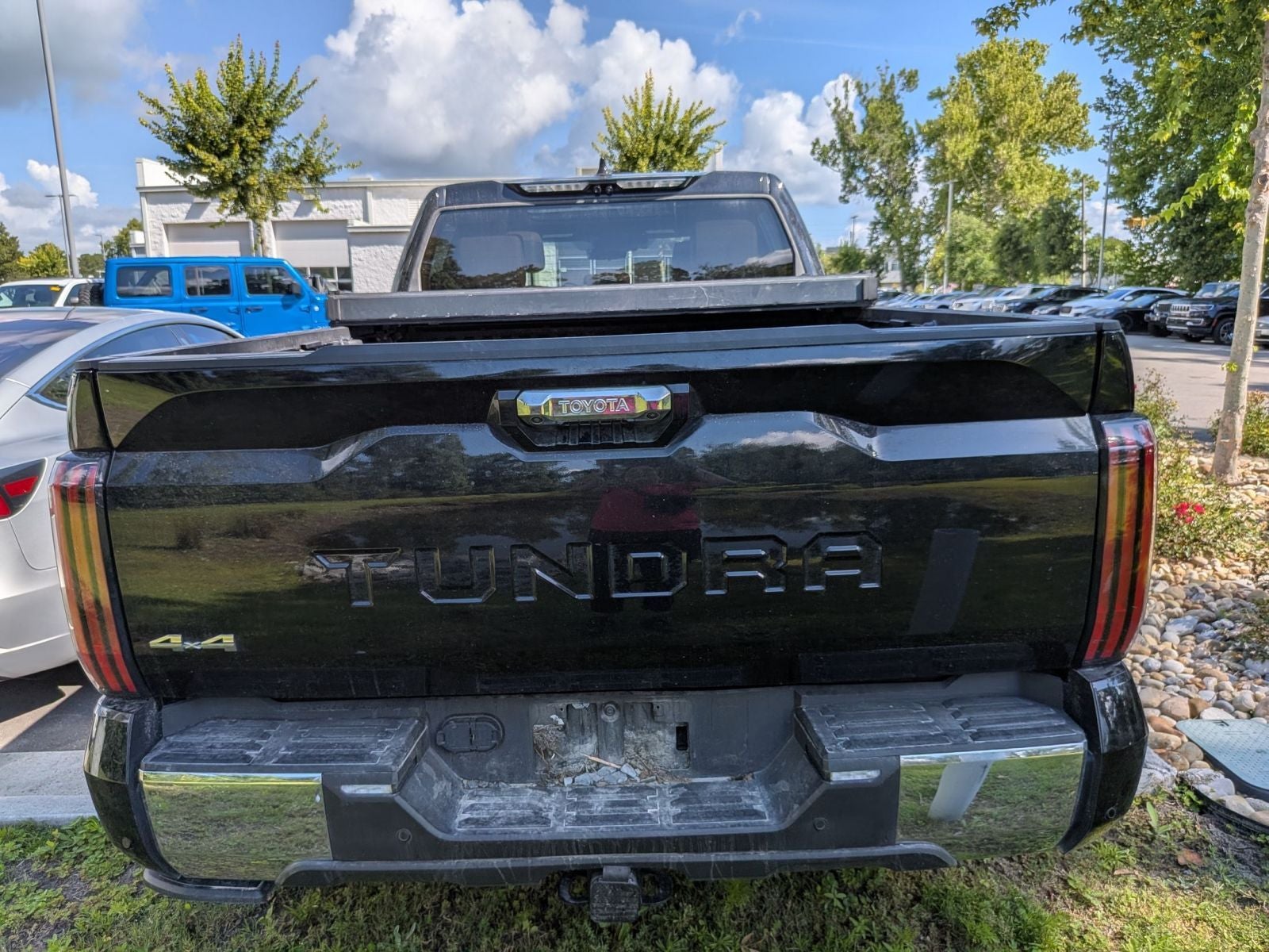 2022 Toyota Tundra Hybrid 1794 Edition