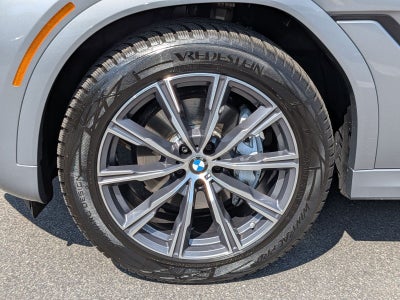 2025 BMW X6 xDrive40i