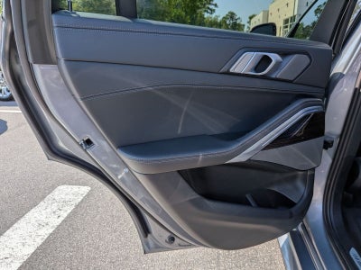 2025 BMW X6 xDrive40i
