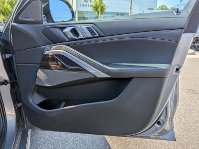 2025 BMW X6 xDrive40i