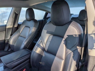 2022 Tesla Model 3 Base