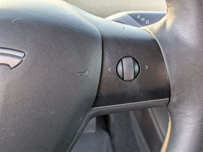 2022 Tesla Model 3 Base