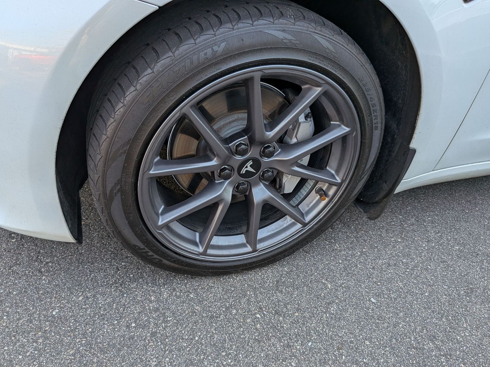 2023 Tesla Model 3 Base