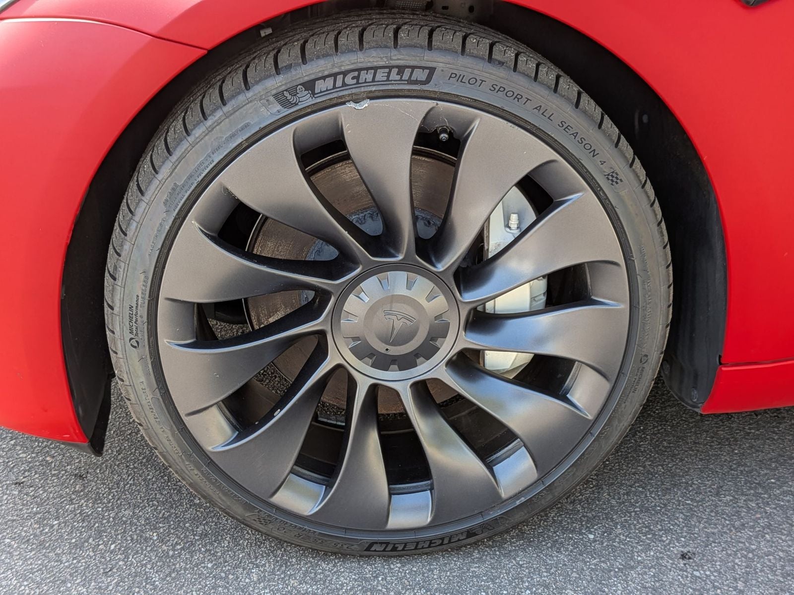 2023 Tesla Model 3 Performance