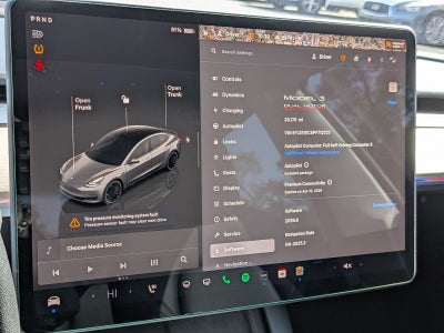 2023 Tesla Model 3 Performance