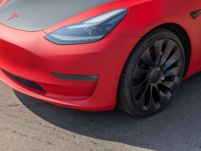 2023 Tesla Model 3 Performance