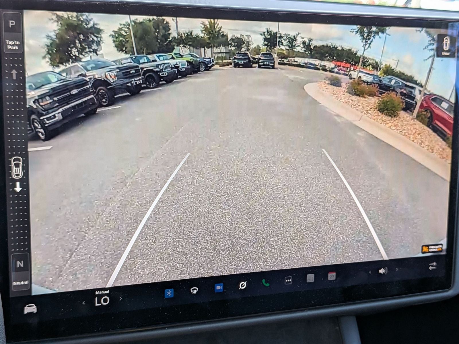 2022 Tesla Model X Base