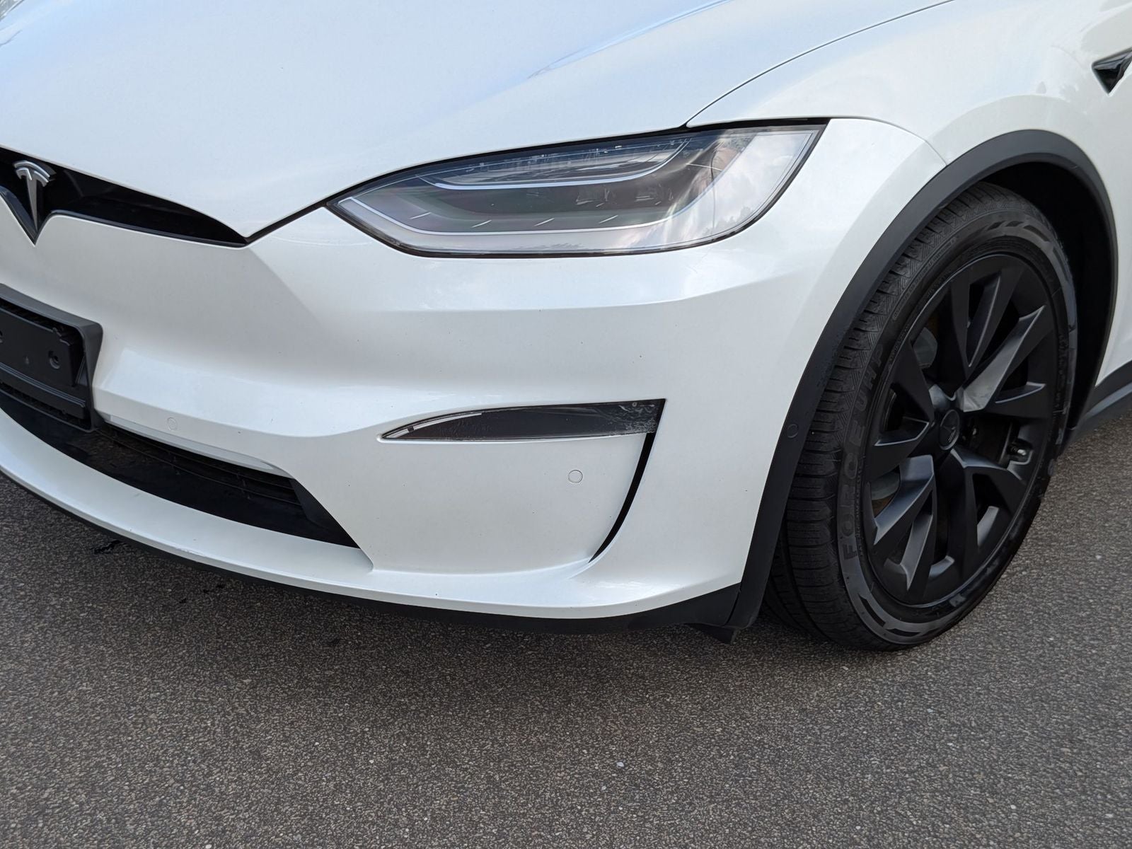 2022 Tesla Model X Base