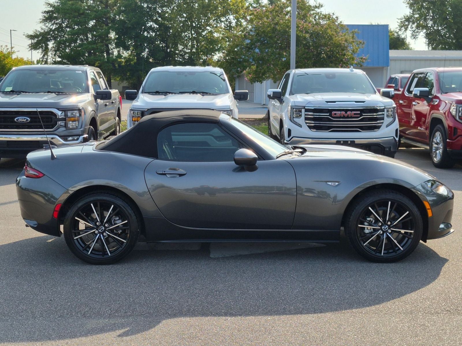 2025 Mazda Mazda MX-5 Miata Grand Touring