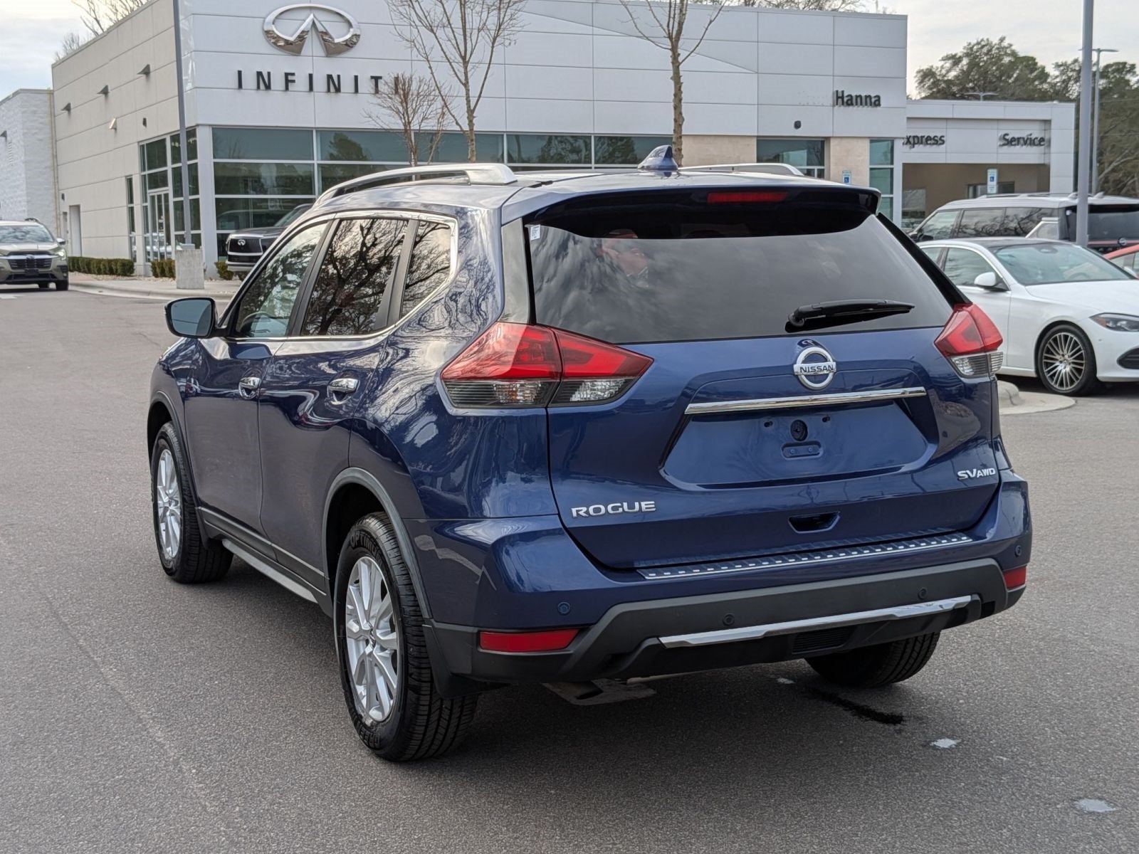 2020 Nissan Rogue SV