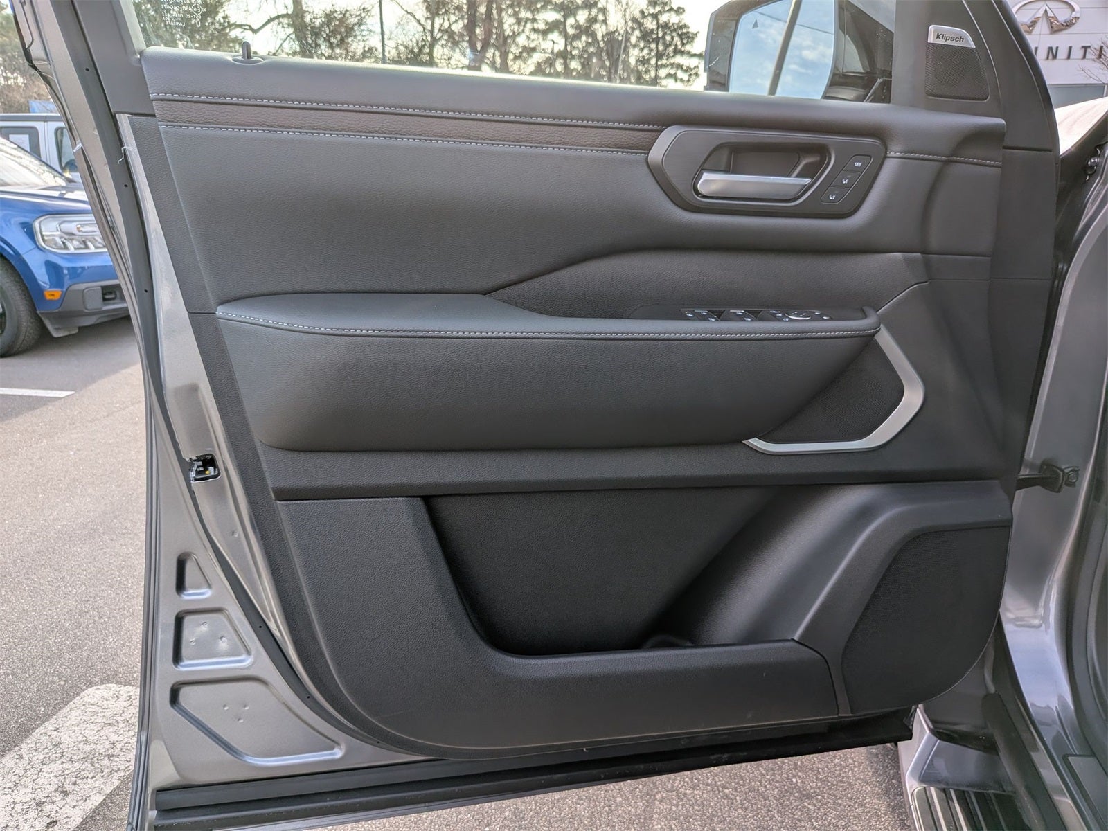 2025 Nissan Armada Platinum Reserve