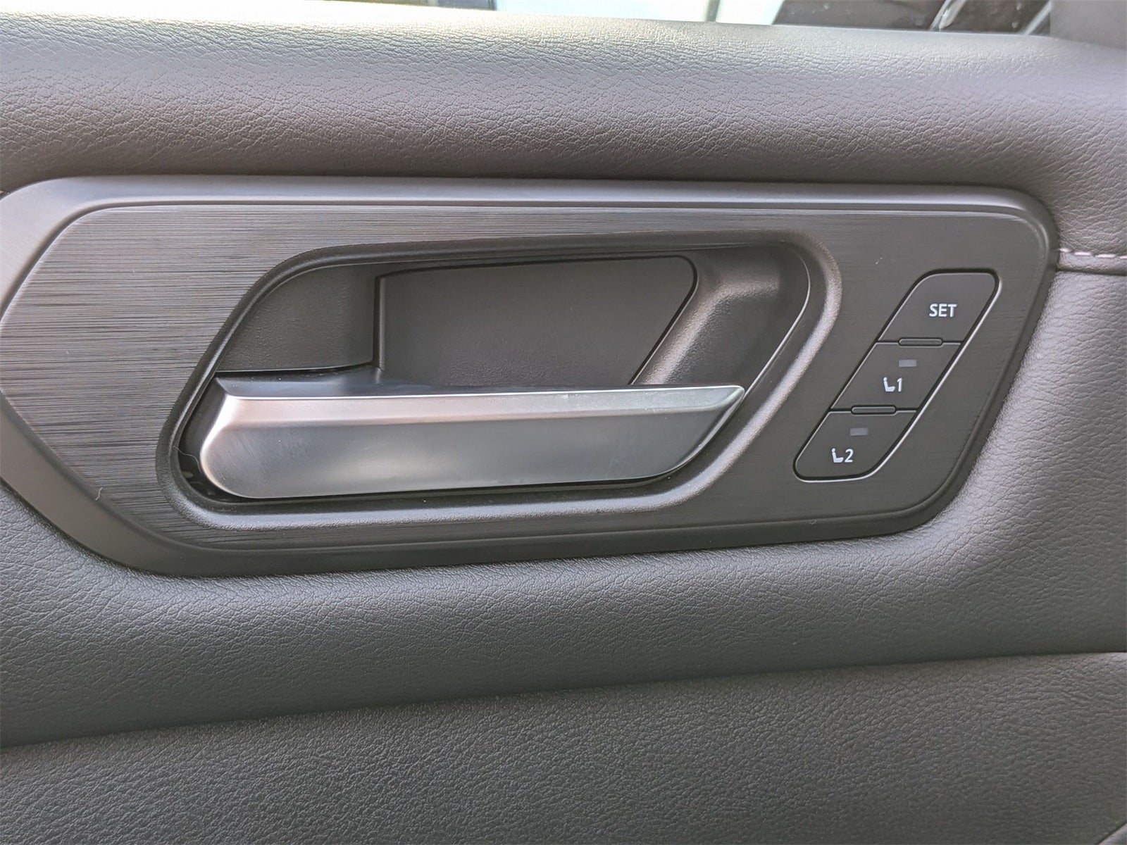 2025 Nissan Armada Platinum Reserve