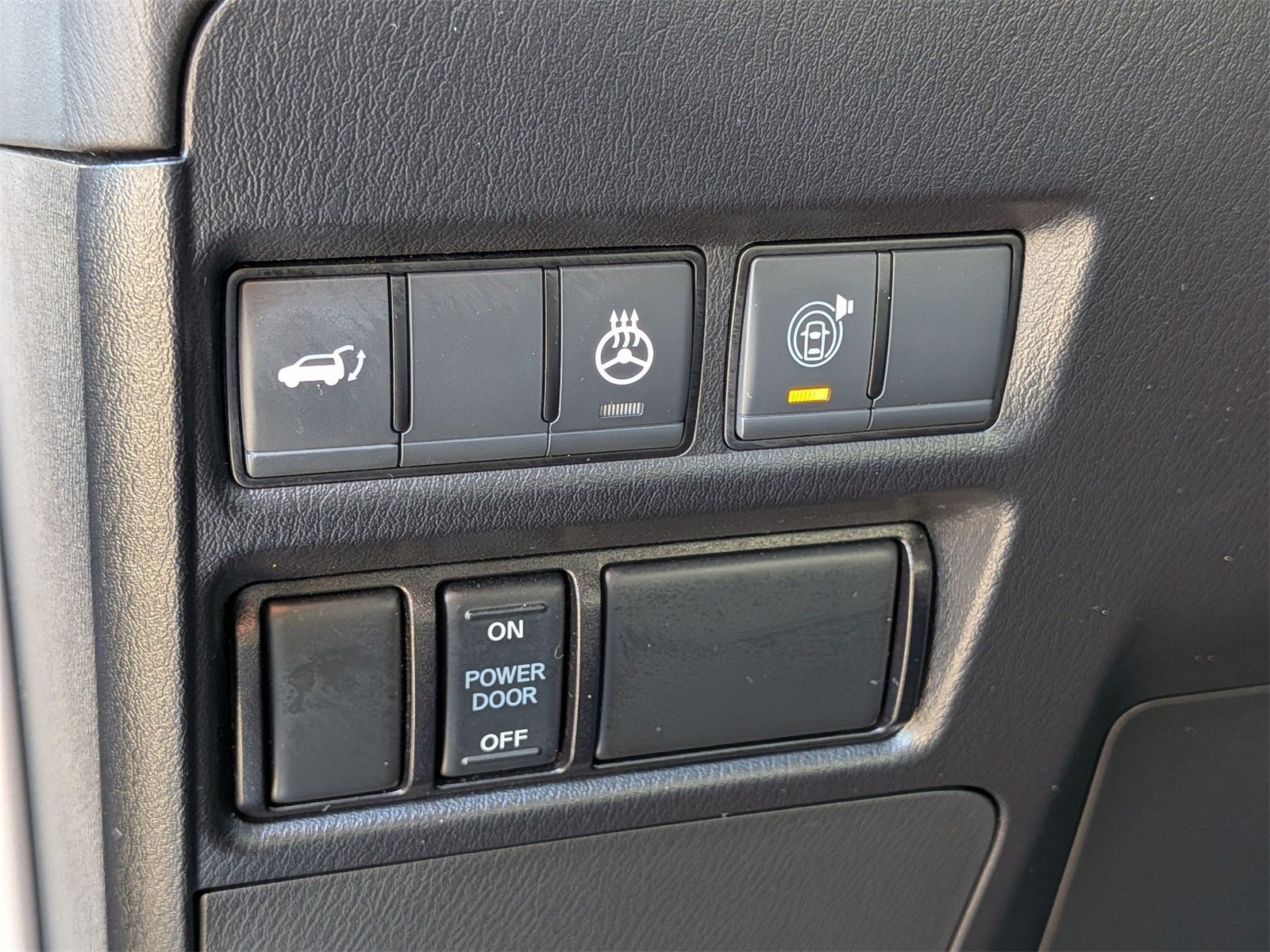 2023 INFINITI QX80 LUXE