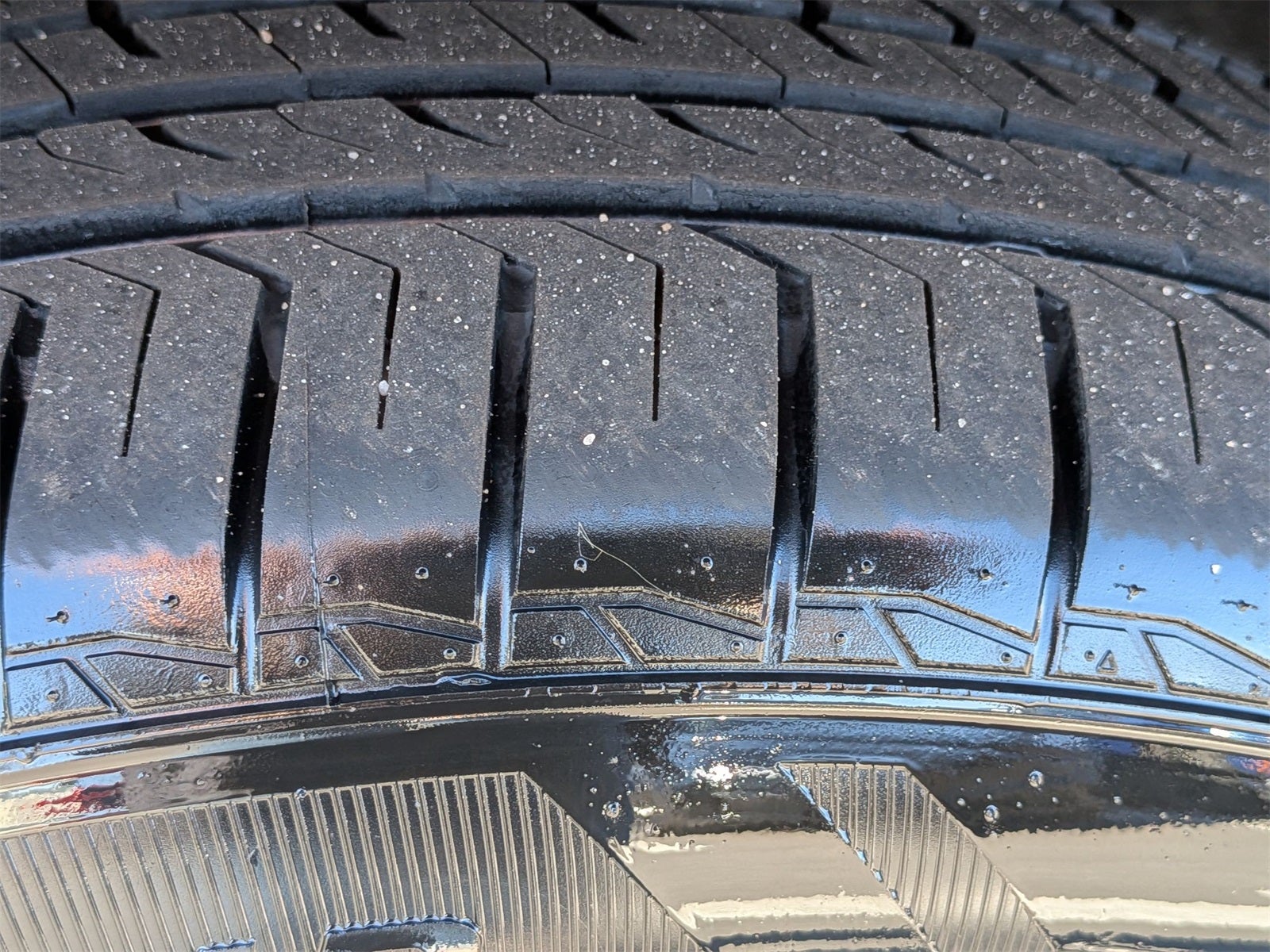 2021 INFINITI QX80 LUXE