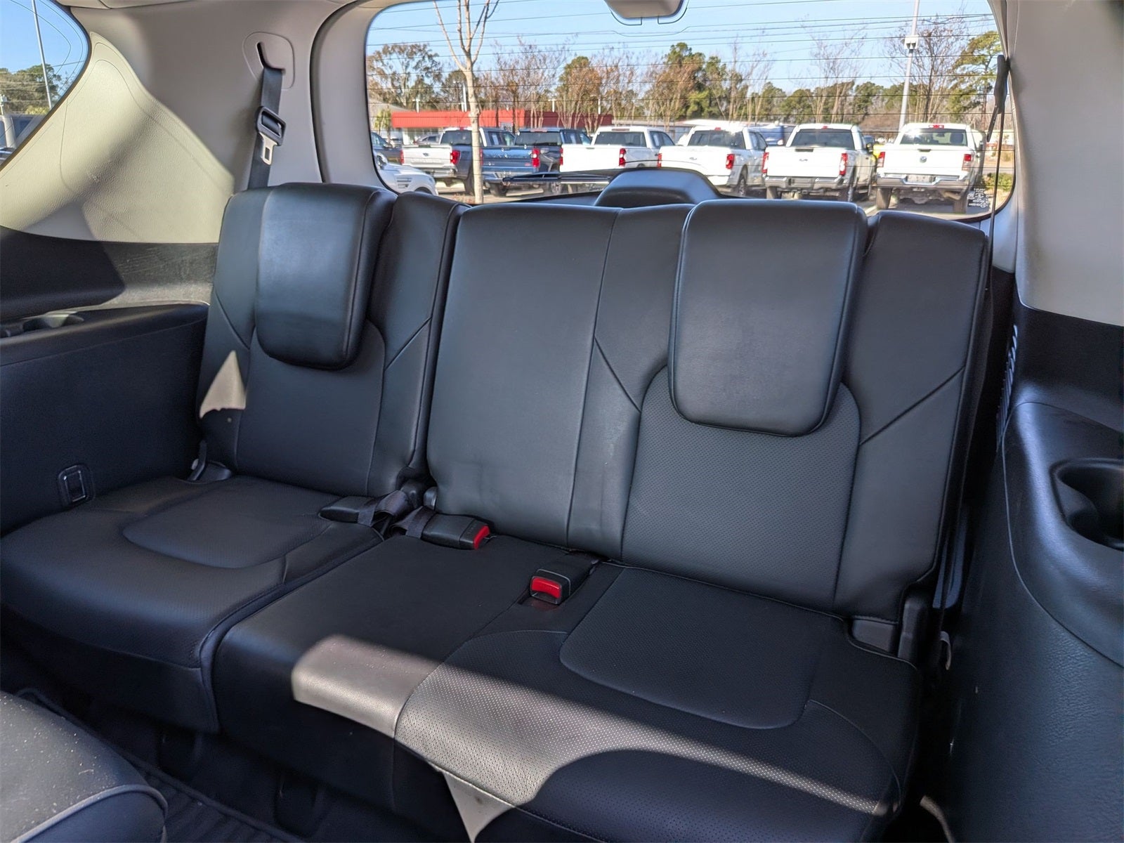 2021 INFINITI QX80 LUXE