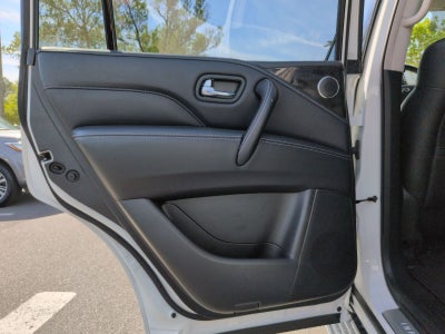 2023 INFINITI QX80 LUXE